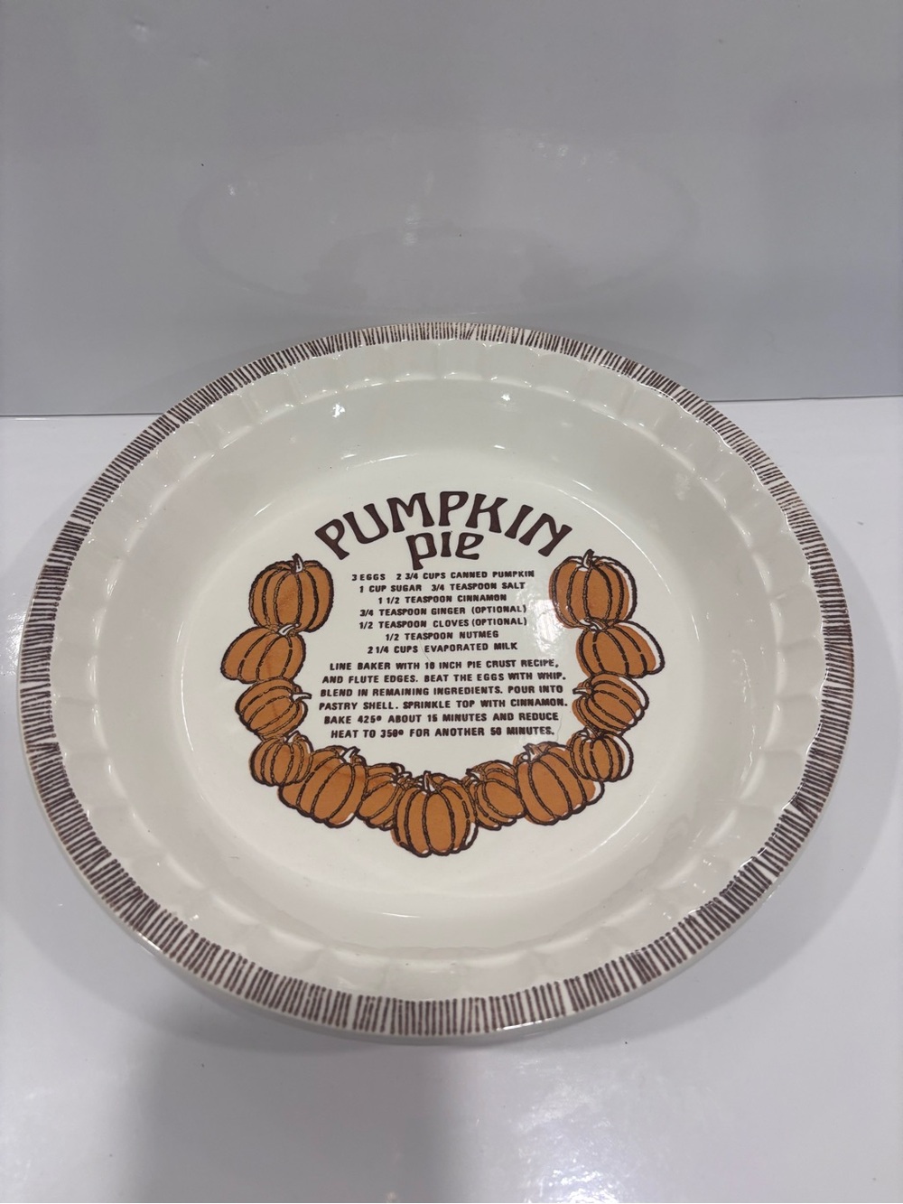 Vintage Royal China Jeanette pumpkin pie recipe 10” pie plate baking